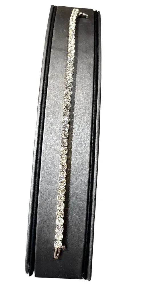 14K White Gold 13Ct Total Weight Tennis Bracelet 1