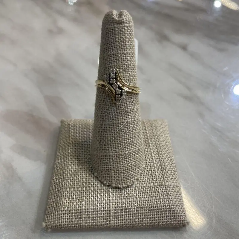 14K Yellow Gold 1/5Ct Total Weight Diamond Bypass Band – Size 6 1