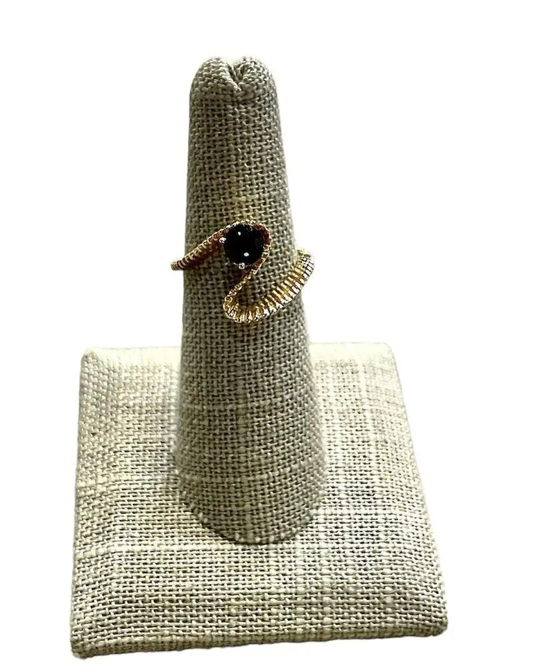 14K Yellow Gold Sapphire Ring – 0.5 Ct 1