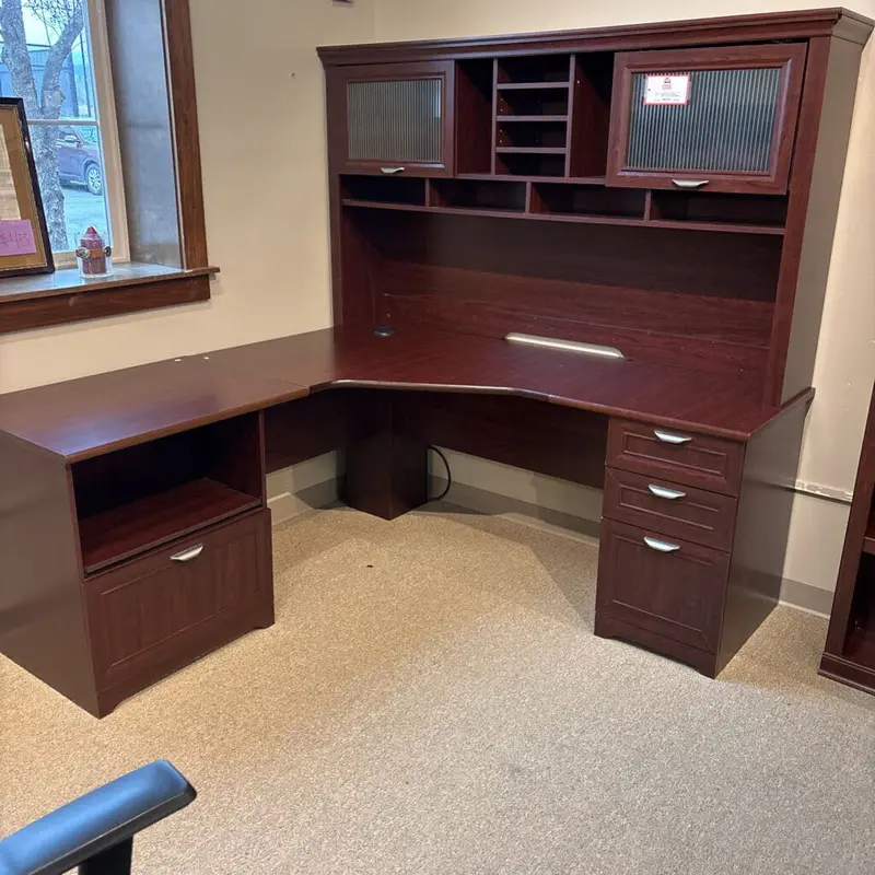 3-Piece Cherry Office Desk Set With Hutch Top – Amk Collection 1