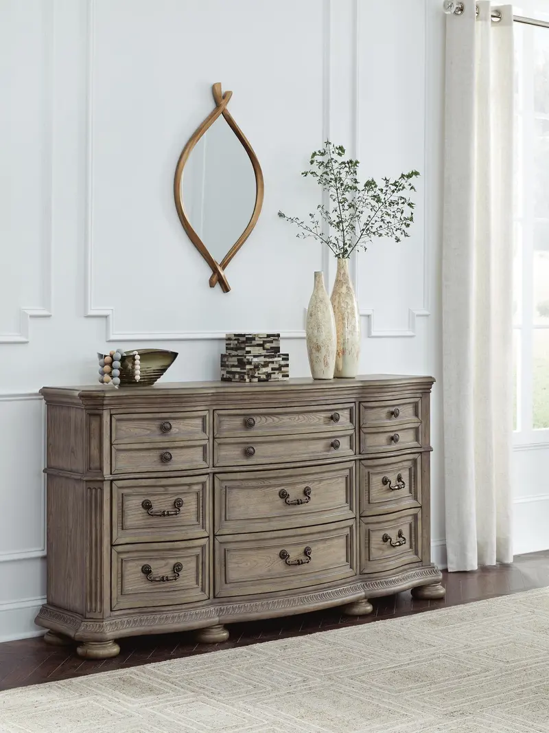 Ardenfield Dresser With Six Smooth-Glide Drawers 1