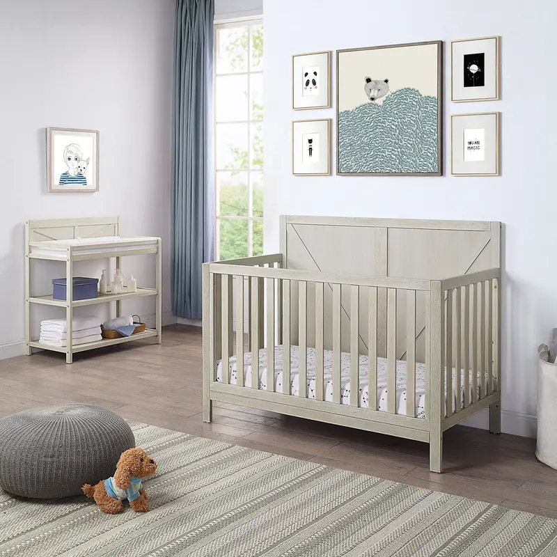 Barnside 4-In-1 Convertible Crib 1