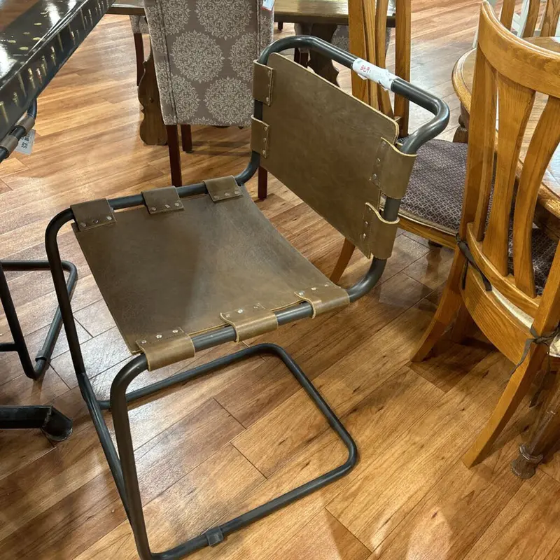 Berbick Contemporary Counter Stool 1
