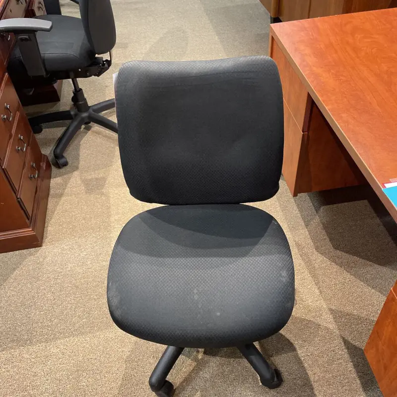 Black Fabric Ergonomic Office Chair – Supportive Task Seating (Kl Model) 1