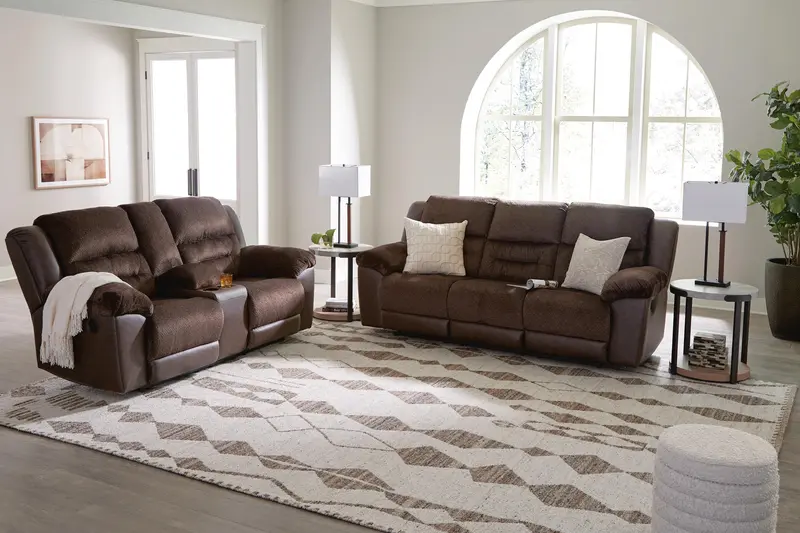Brettler Geometric Medium Area Rug – Ashley Express 1