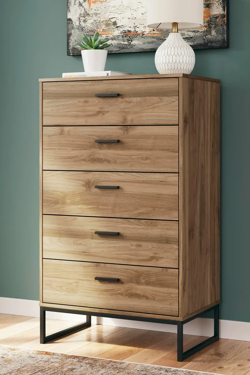 Deanlow Five-Drawer Chest – Ashley Express Bedroom Storage 1