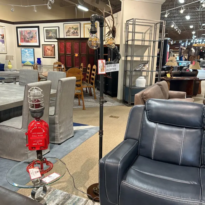Dual-Bulb Industrial Floor Lamp – Adjustable Pipe Metal Stand (Smh) 1