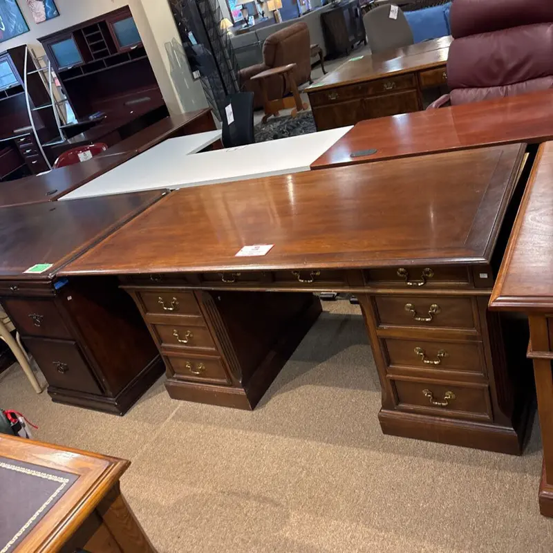 Dw Executive-Style Desk With Premium Finish (Lsh) 1