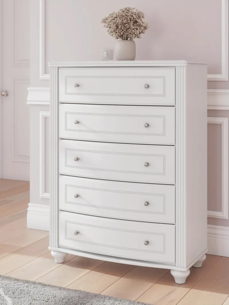 Kozlani Five-Drawer Wood Chest Of Drawers 1