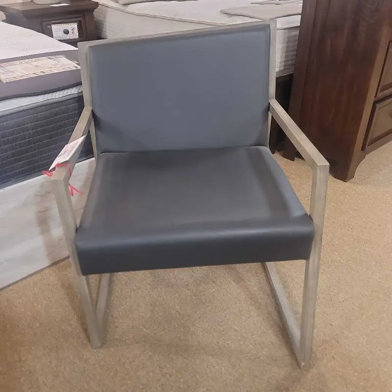 Left-Inclined Aluminum Ladder Shelf 1