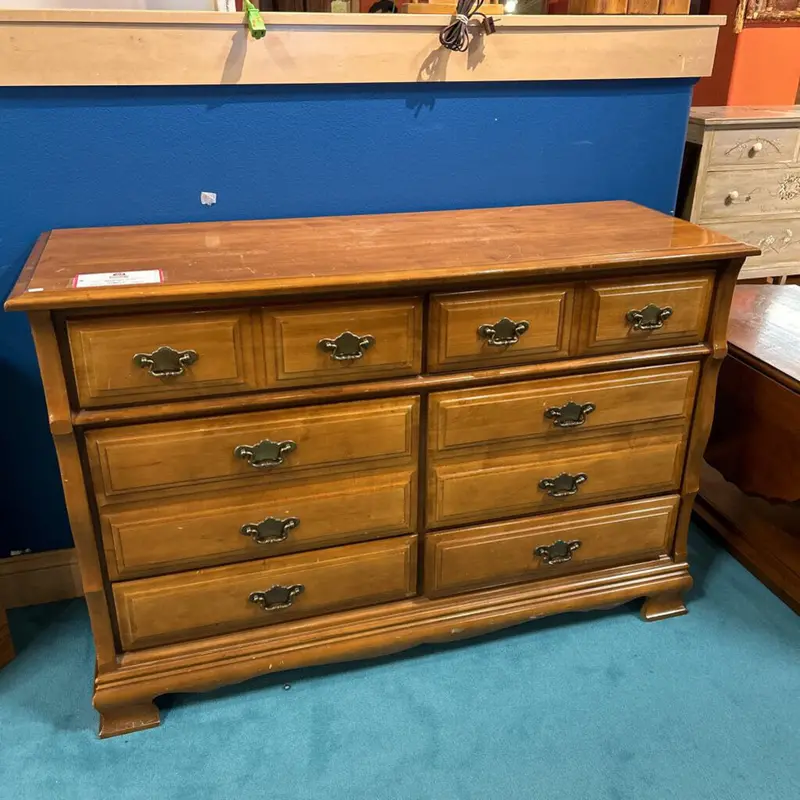 Lw Series 6-Drawer Dresser In Modern Finish 1