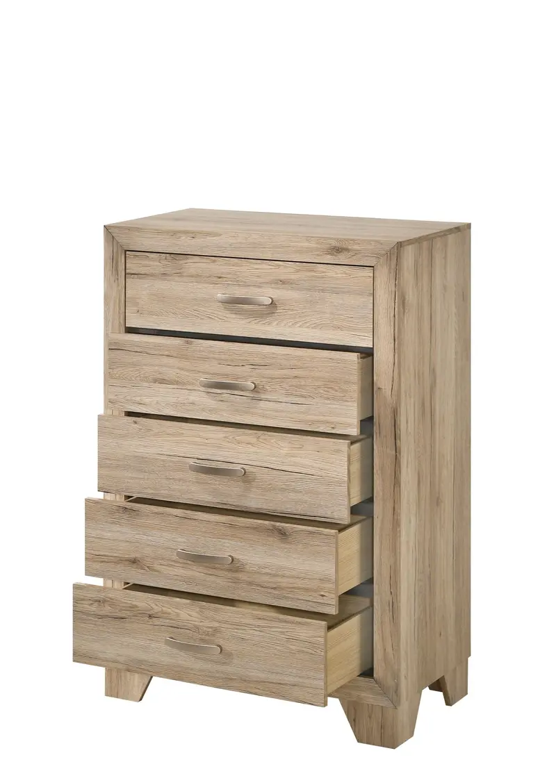 Miquell Statement Chest With Contemporary Silhouette 2