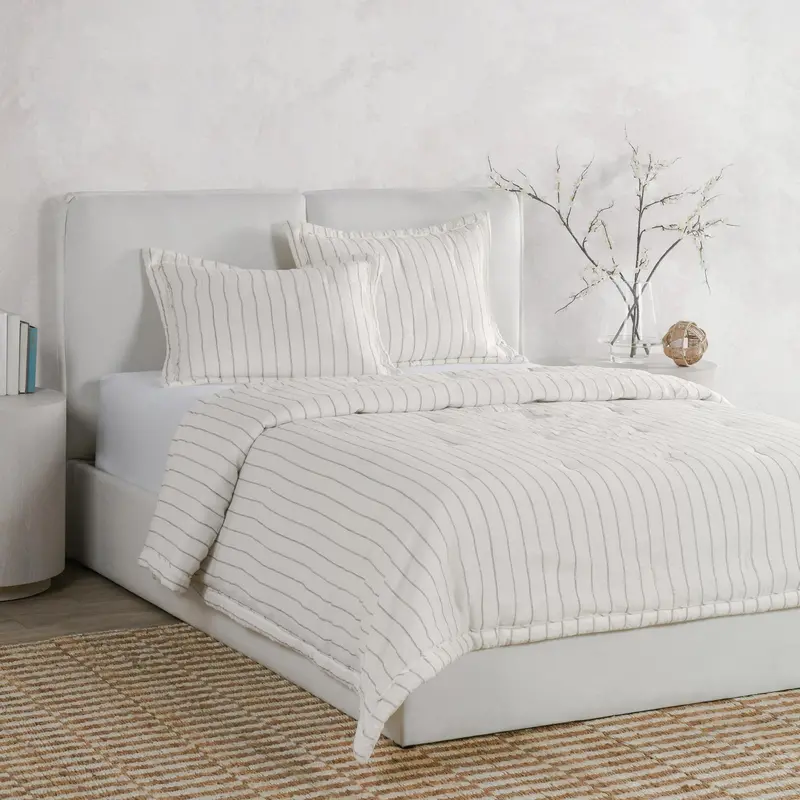 Monaco 3-Piece Comforter Set – Stylish Bedroom Ensemble With Matching Pillows 1