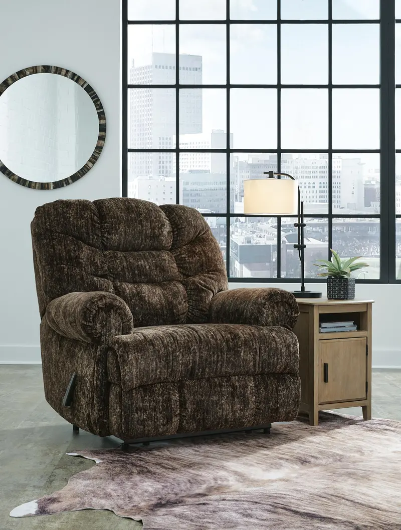 Movie Man Zero-Wall Recliner For Home Theater Setup 1
