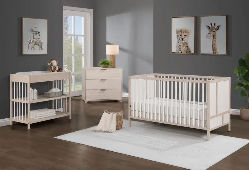 Pixie Finn Multi-Stage Convertible Crib 2