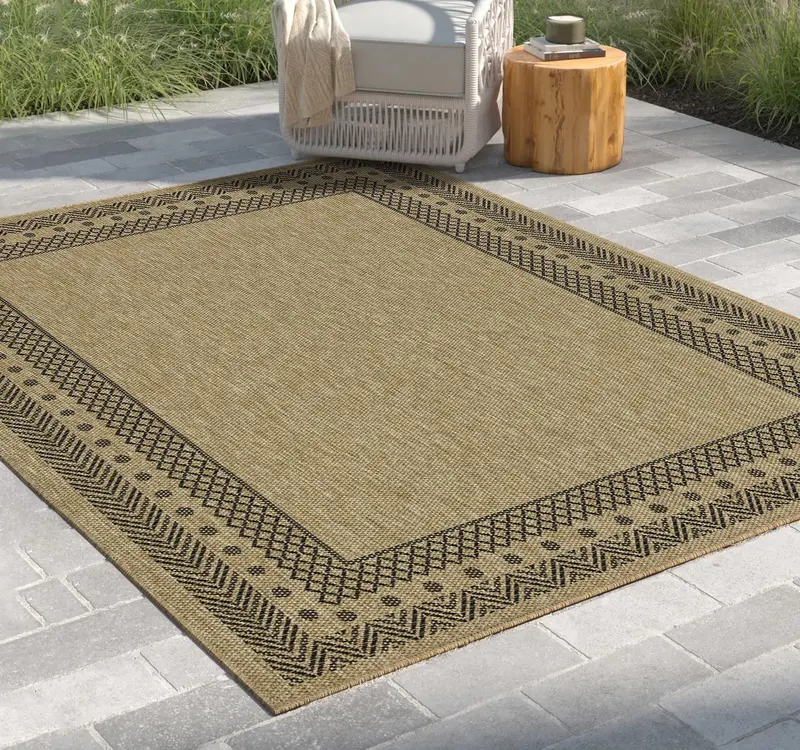Polypropylene Indoor/Outdoor Area Rug In Earth Tones - Durable & Weather-Resistant 1