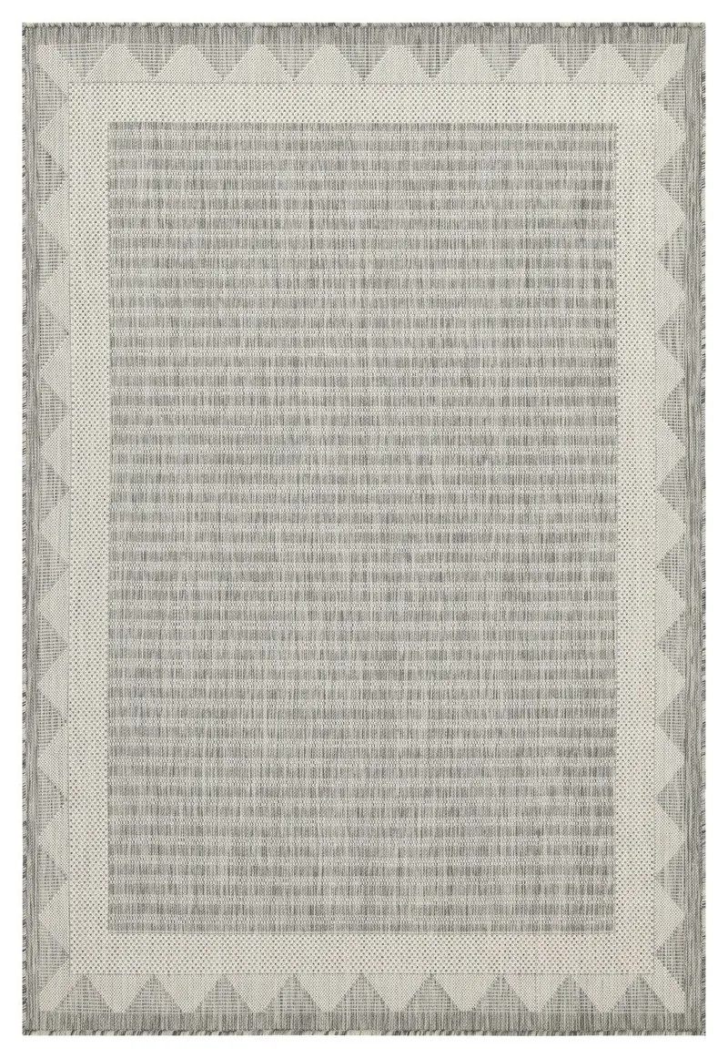 Sunshine 5'3" X 7'3" Silver Indoor & Outdoor Polypropylene Rug 1